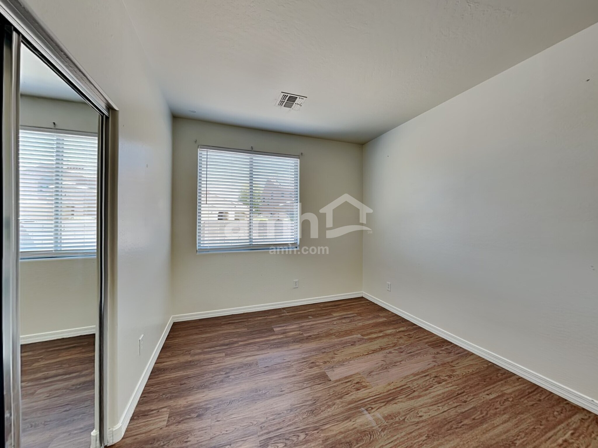 Building Photo - 6808 W Ridgeline Rd