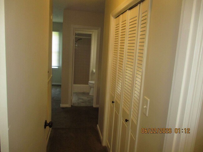 Building Photo - 1108 Duke Ln