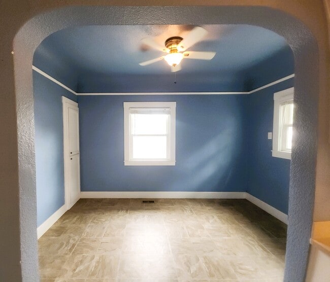 Building Photo - 18 North St