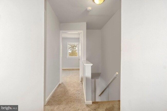 Building Photo - 3724 Mark Dr