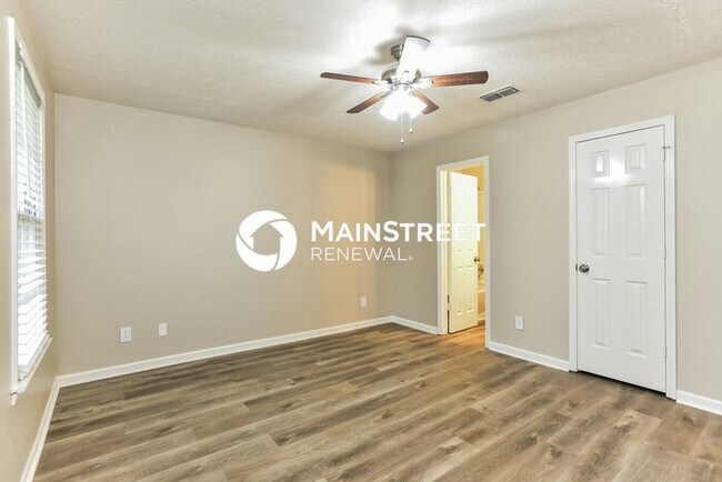 Building Photo - 3 Bedroom Pet-Friendly Home in SMYRNA, TN with Main Street Renewal