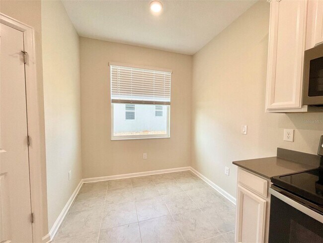 Building Photo - Sawgrass Bay 4 Bedrooms 3 Bathrooms for rent