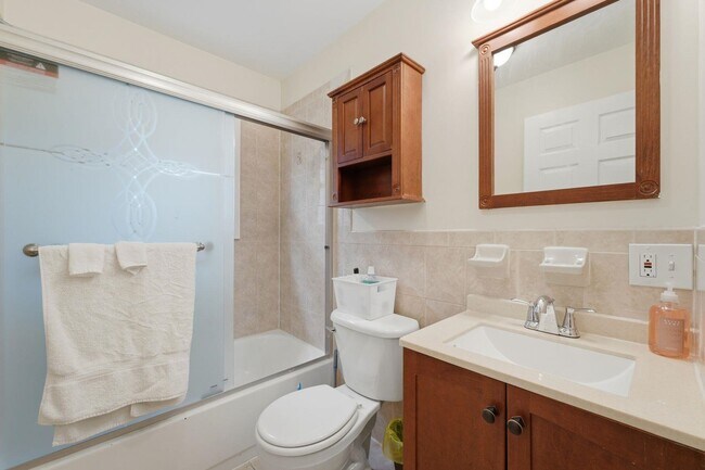 Building Photo - 499 Ocean Ave