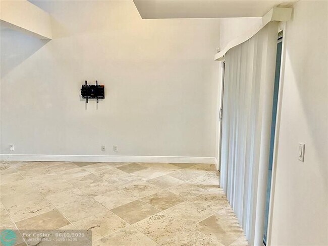 Building Photo - 5357 Buckhead Cir