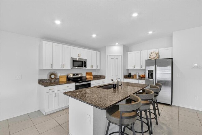 Building Photo - 13084 Garnet Raspberry Ave