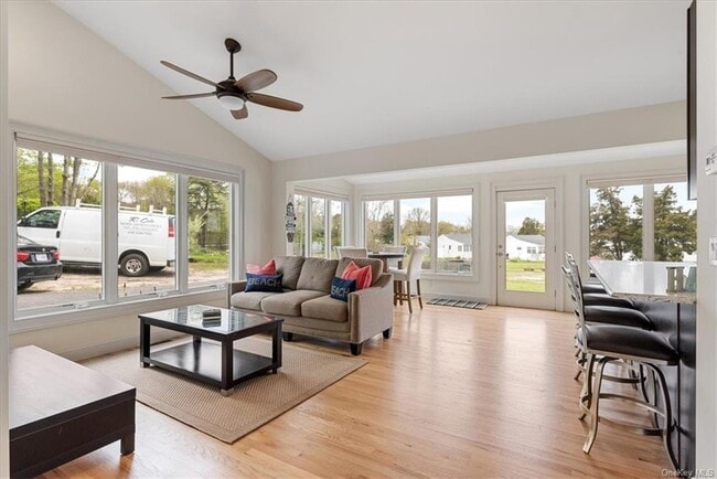 Building Photo - 73 W Tiana Rd