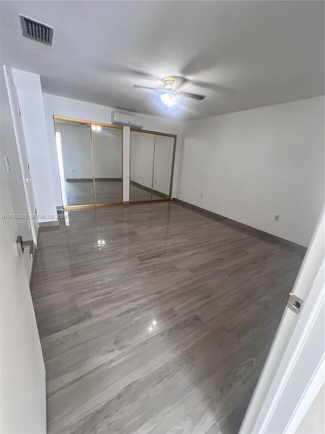 Building Photo - 1615 SW 137th Pl