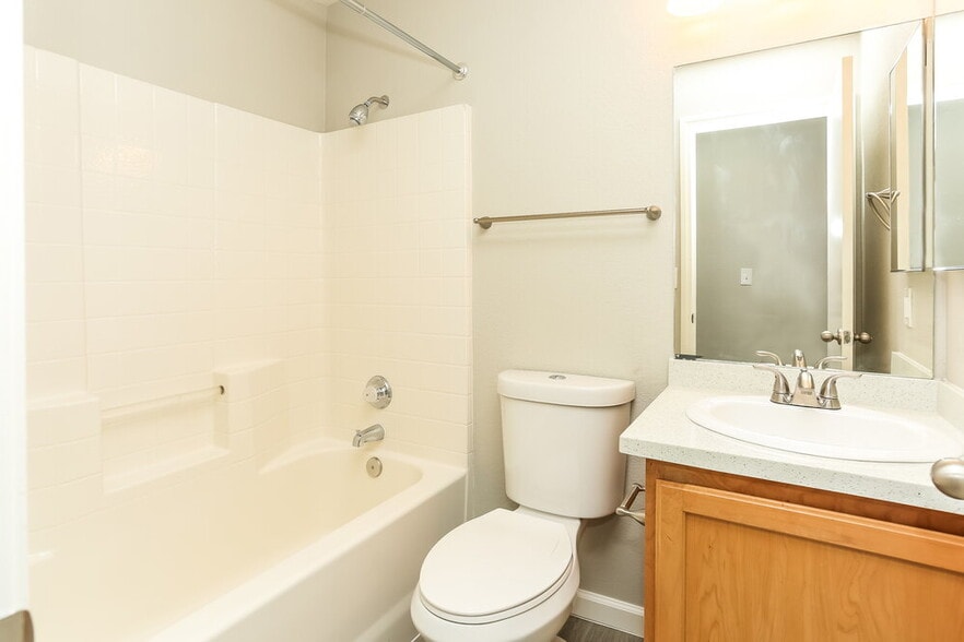 Building Photo - 7905 Odysseus Ave