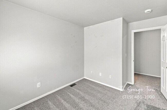 Building Photo - 804 Cima Vista Point