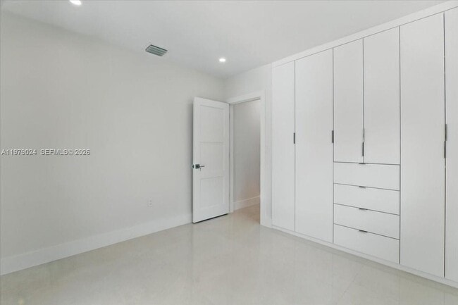 Building Photo - 7860 SW 158th Terrace