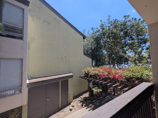 Building Photo - 7930 Mission Center Ct