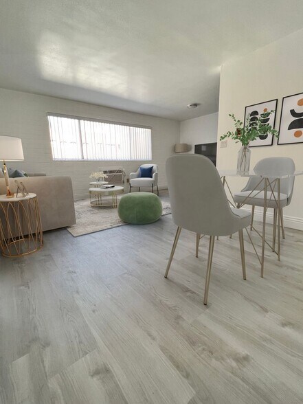 Interior Photo - The Orly