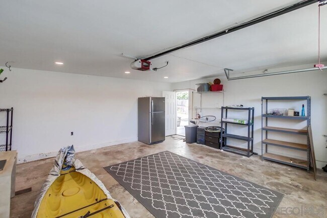 Building Photo - 5068 Baxter St