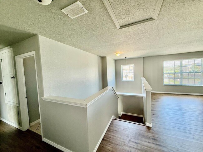 Building Photo - 4714 Greycliff Prairie Dr