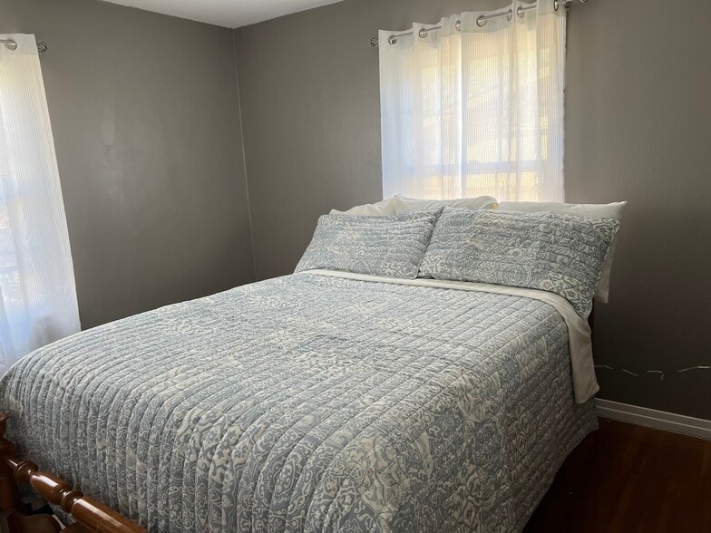 Bedroom 2 - 2403 38th St