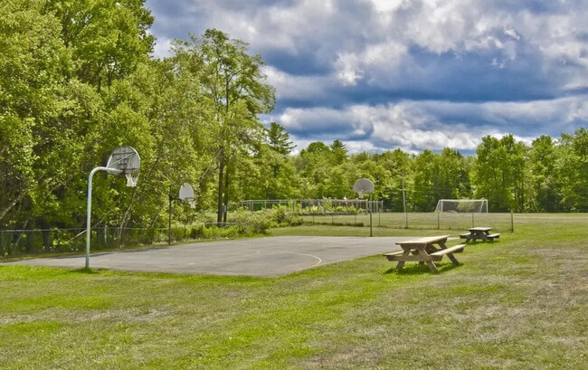 Building Photo - 141 Tommy's Ln