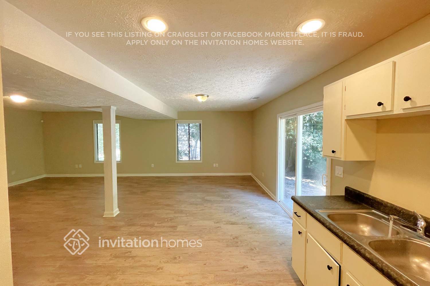 Building Photo - 2648 Spencers Trace NE