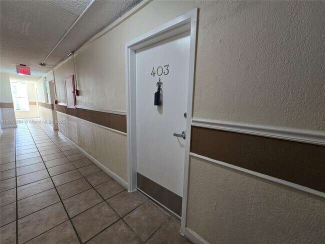Building Photo - 4550 NW 9th St