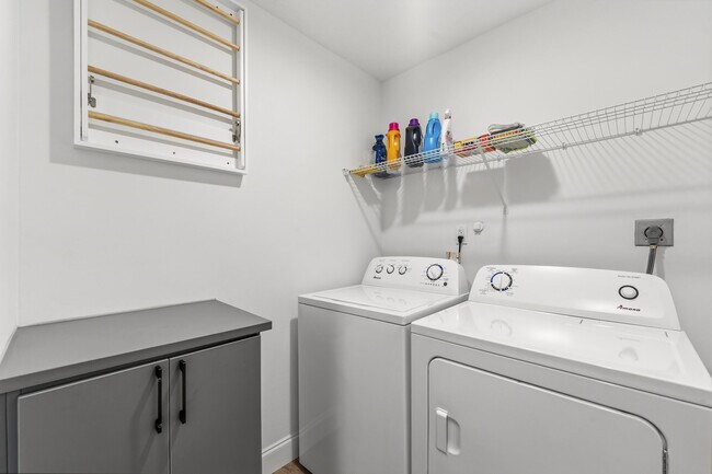Building Photo - 15833 118th Terrace N