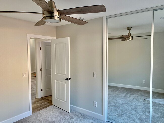 Building Photo - Newly Rebuilt 2 Story Home