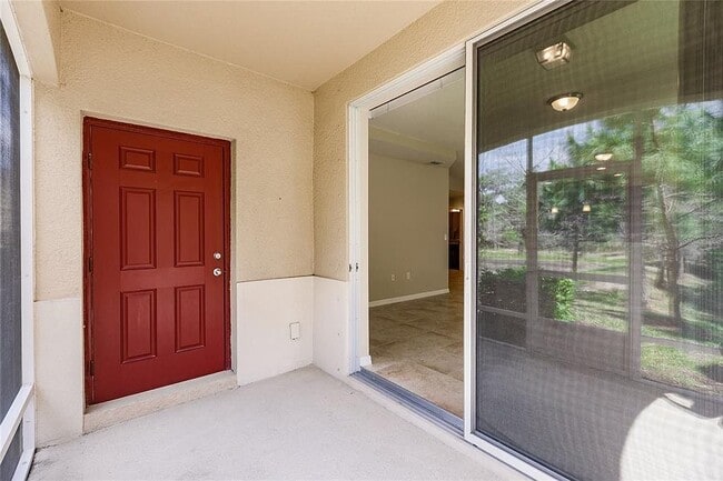 Building Photo - 8332 Enclave Way