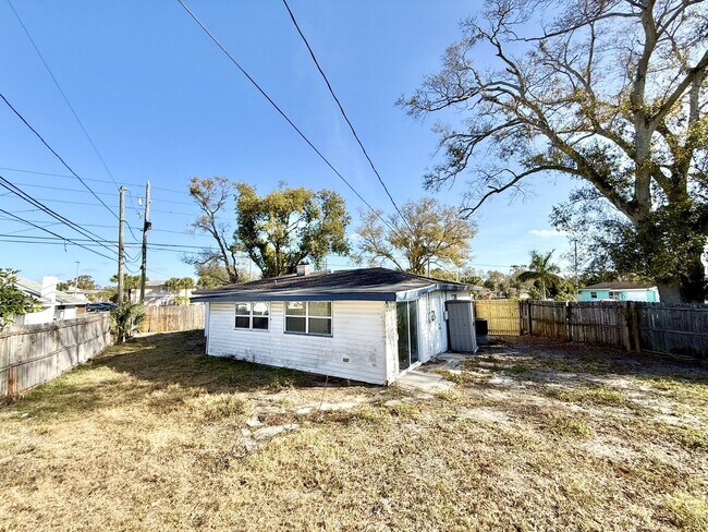 Building Photo - 5396 68th Way N