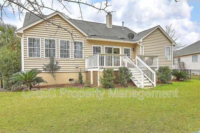 Building Photo - 1485 Oakhurst Dr