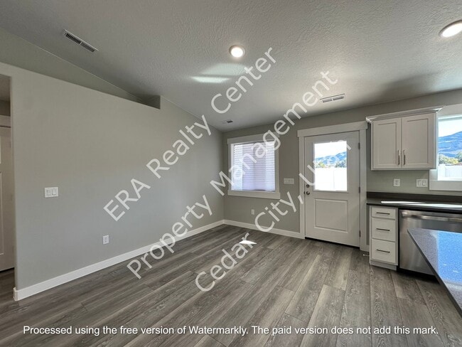 Building Photo - 3981 N Hawks Landing Loop