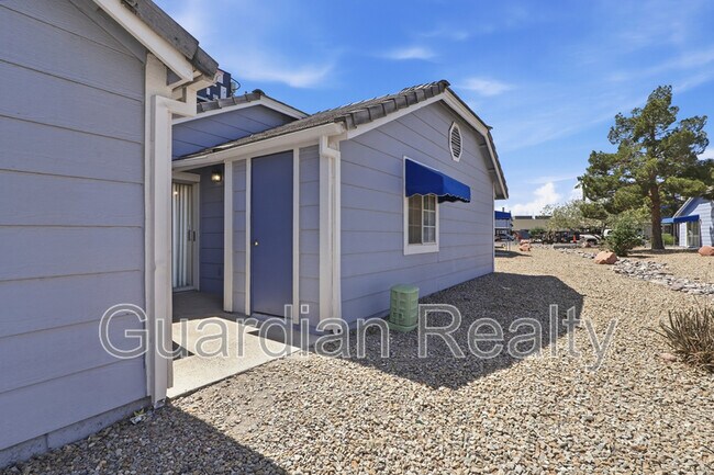 Building Photo - 5355 Rod Ct