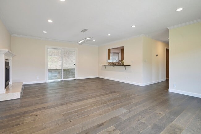 Building Photo - For Rent: Spacious Belmont Home with Upgra...