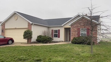 Building Photo - Lindberg Village – 3 Bed, 2 Bath Home with Office in West Lafayette, IN
