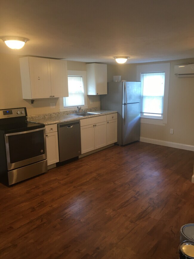 1240 Commercial St 1240 Commercial St Weymouth MA 02189 Apartment Finder