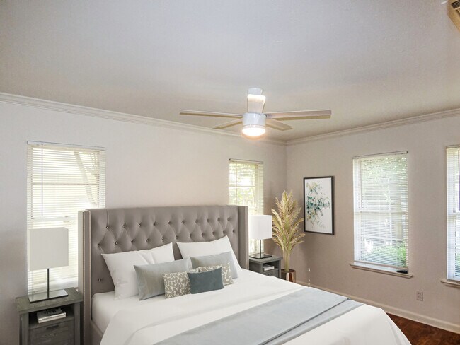 Building Photo - 5511 Winton St