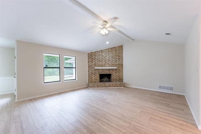 Building Photo - 1105 Bayshore Dr