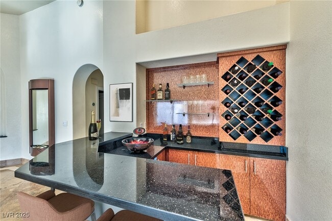 Building Photo - 8129 Pacific Cove Dr