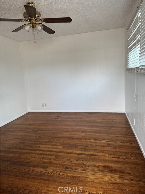 Building Photo - 3833 W 105th St