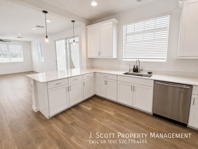 Building Photo - 3347 South Lily-