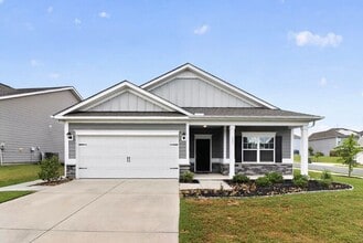 Building Photo - 3BD/2BA Ranch Home in River Park Community of Mount Holly, NC!