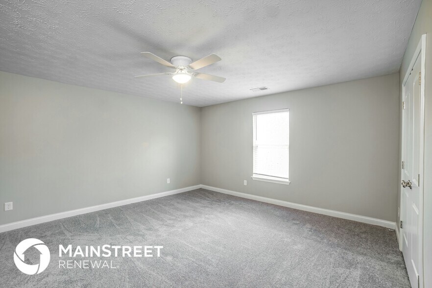 Building Photo - 9137 River Trail Dr