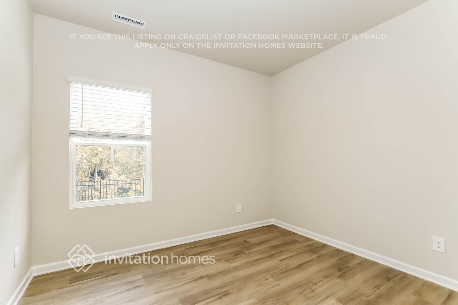 Building Photo - 2106 Cherry Crk Rd