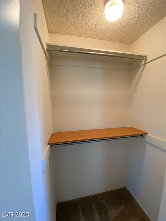 Building Photo - 3157 Pinehurst Dr