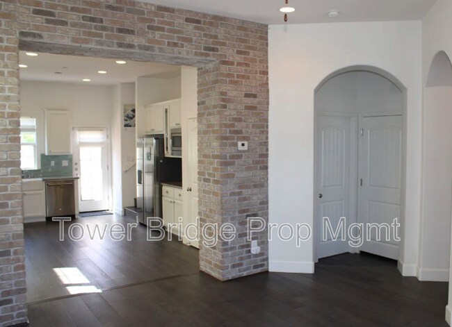 Building Photo - 1096 Provence Village Dr