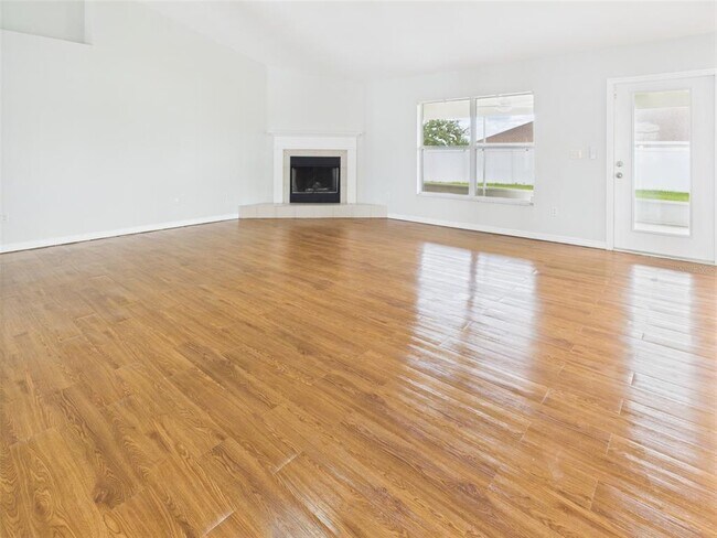 Building Photo - 9875 SW 55th Ct
