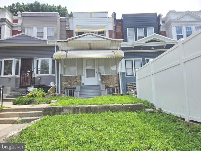 Building Photo - 5852 Pentridge St