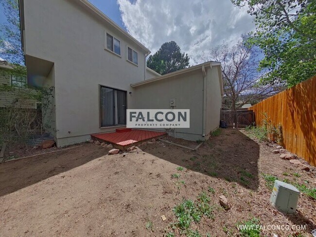 Building Photo - 5949 Wisteria Dr