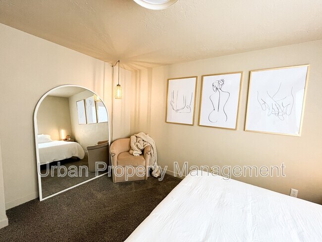 Building Photo - 734 W 2220 N