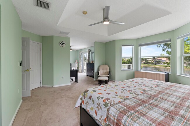 Building Photo - 2253 Balsan Way