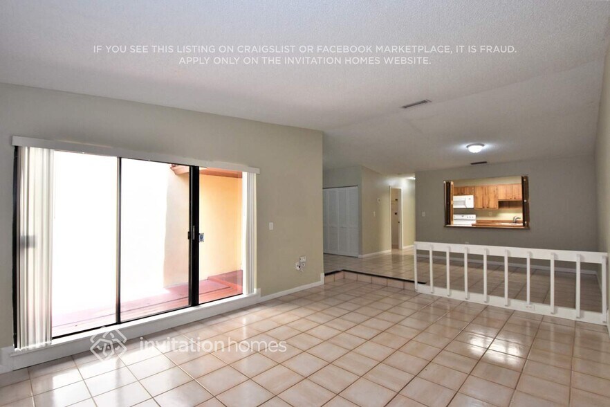 Building Photo - 11221 SW 117th Ct