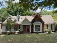 Building Photo - 3048 Sandy Creek Dr