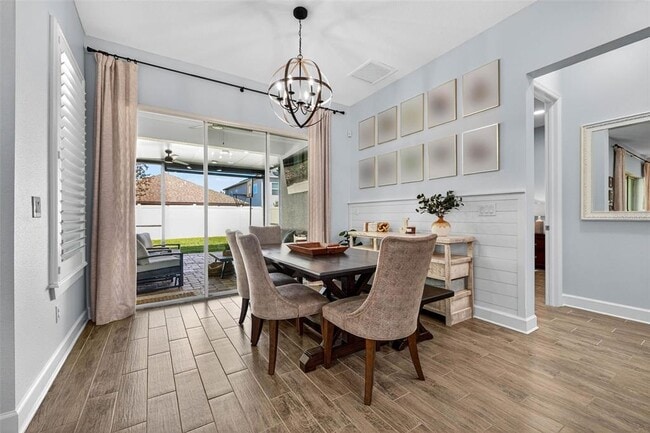 Building Photo - 10522 Cardera Dr